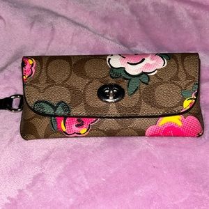 ⭐️Coach Sunglasses Bag Charm⭐️